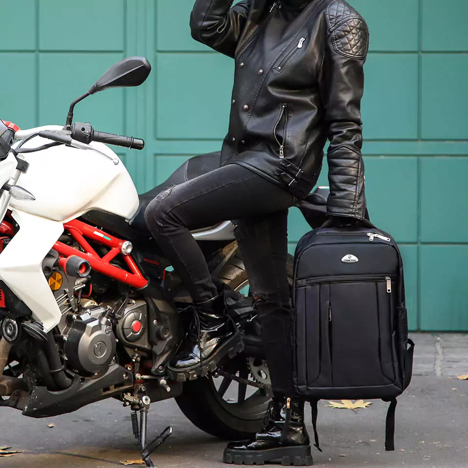 نکات مهم خرید کوله پشتی لپ تاپ که باید بدانید